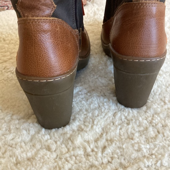 The Art Company lace up leather boots. Size 39 EUR. Made in Spain. - Picture 8 of 11